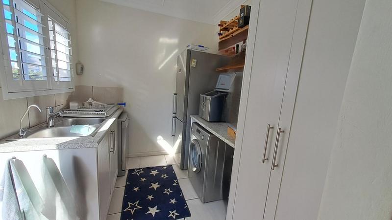 4 Bedroom Property for Sale in Stilbaai Wes Western Cape